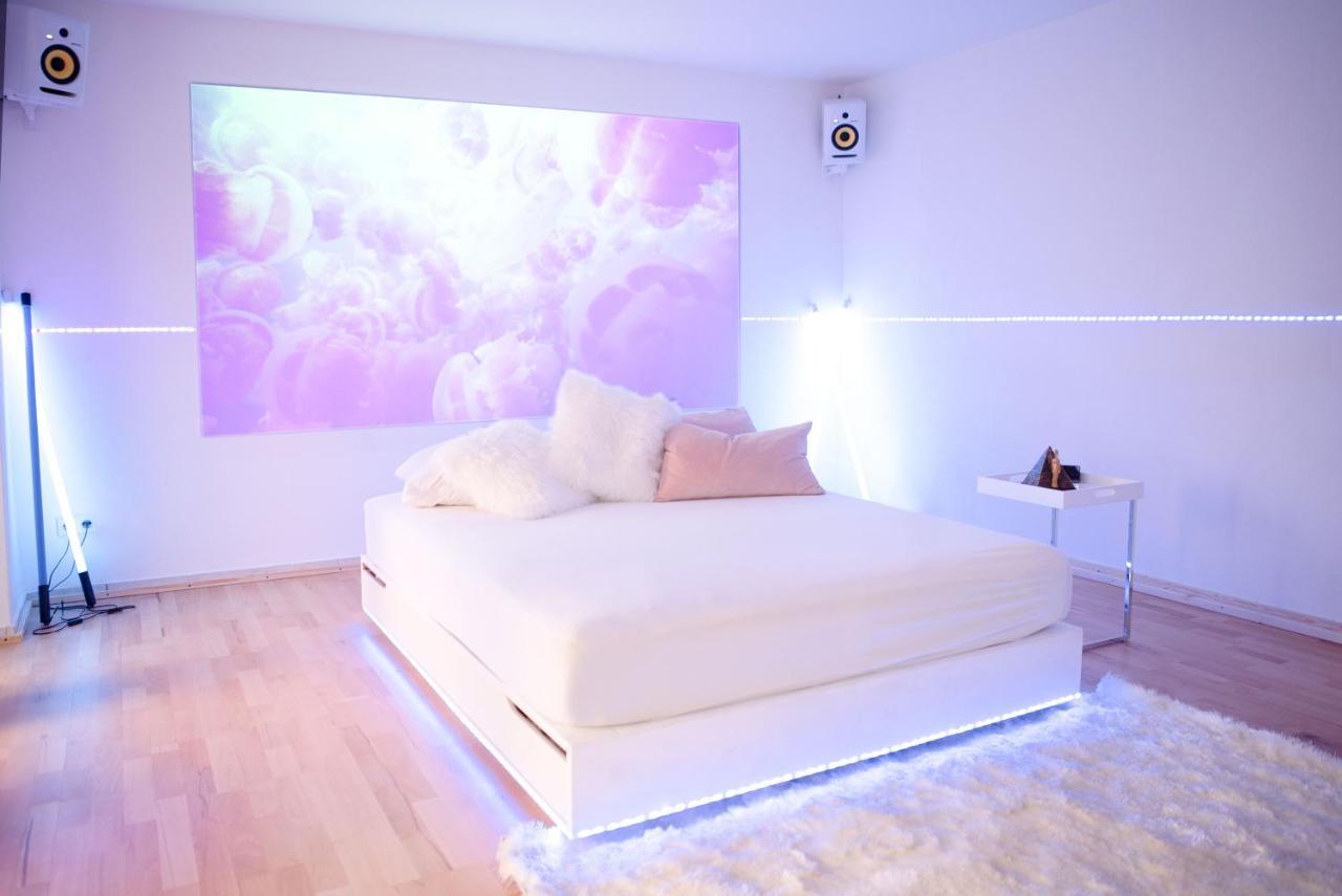 Cosy Apartment At Prenzlauer Berg With Terrace And Headphonecinema Berlin Ngoại thất bức ảnh