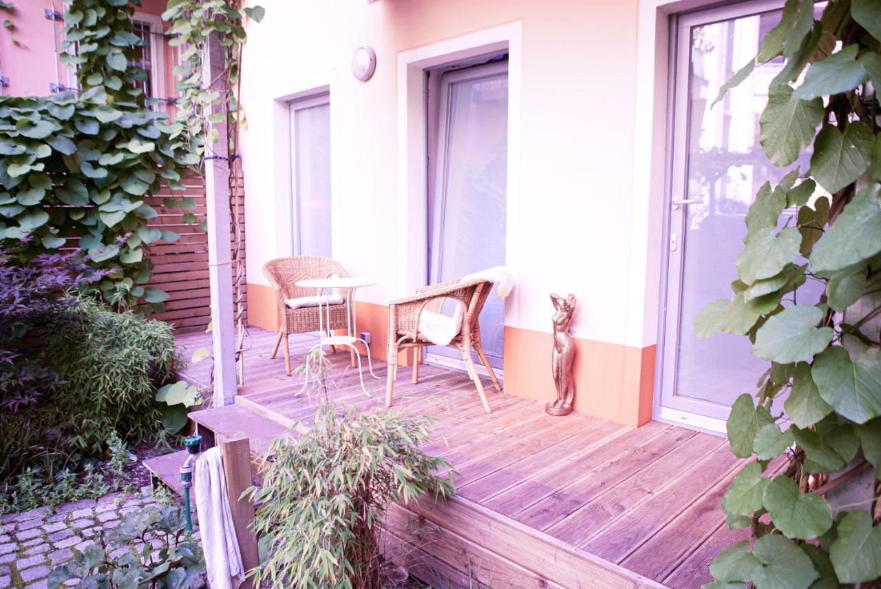 Cosy Apartment At Prenzlauer Berg With Terrace And Headphonecinema Berlin Ngoại thất bức ảnh
